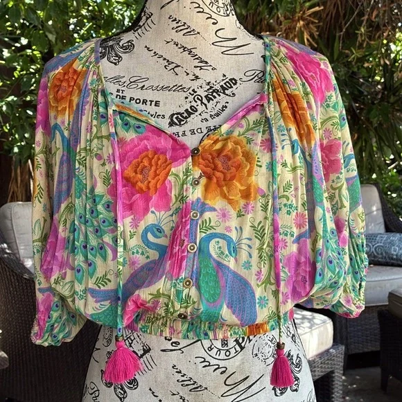 NWT🦩Spell Boheme Cropped Blouse in Spring size small - Picture 4 of 11